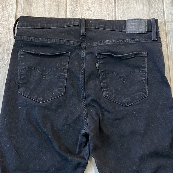 Levi Jeans - Picture 4 of 5